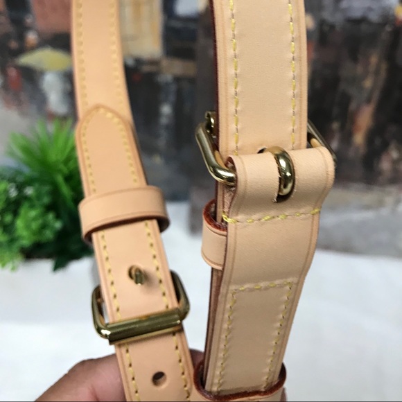 LOUIS VUITTON VACHETTA STRAP - Picture 7 of 10
